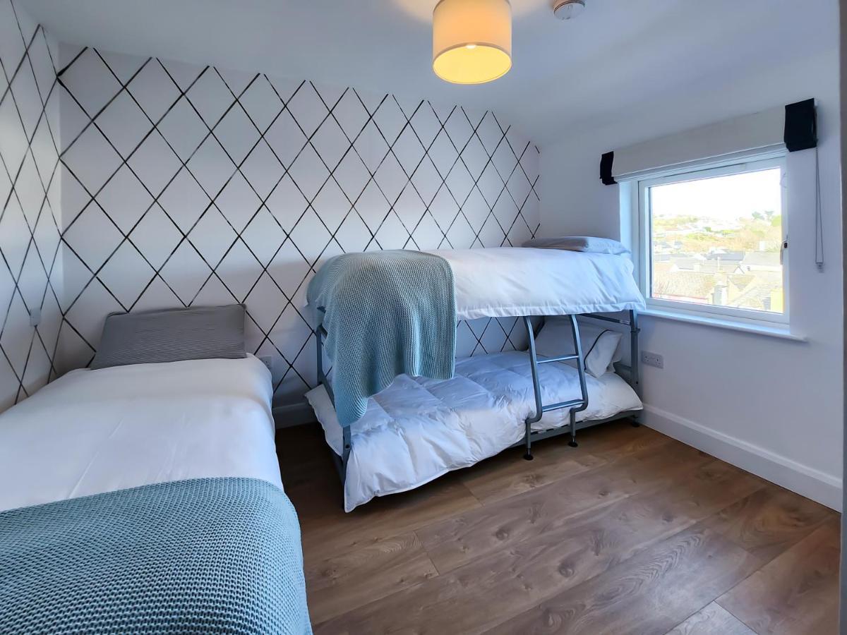 The Kinsale 4 Center Villa Bagian luar foto